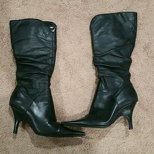Bakers Black boots